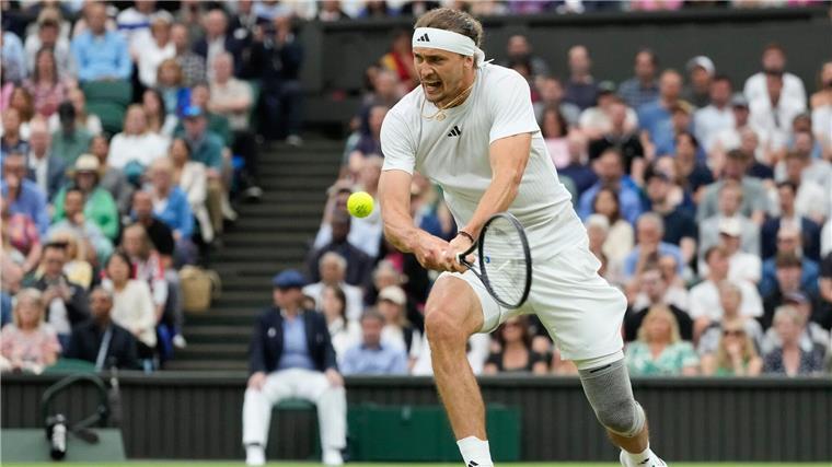 „Auf einem Bein“ - Zverev scheidet verletzt in Wimbledon aus Muss weiter auf sein erstes Viertelfinale in Wimbledon warten: Alexander Zverev.
