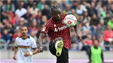 Mustapha Bundu und Hannover 96 sind erfolgreich in die neue Saison gestartet. 