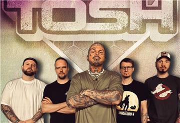 Nach 10 Jahren haben sich die Bandmitglieder von "Tosh" wieder zusammengetan. Am Samstag feiern sie ihr Comeback mit einem Konzert in der Jahnhalle.