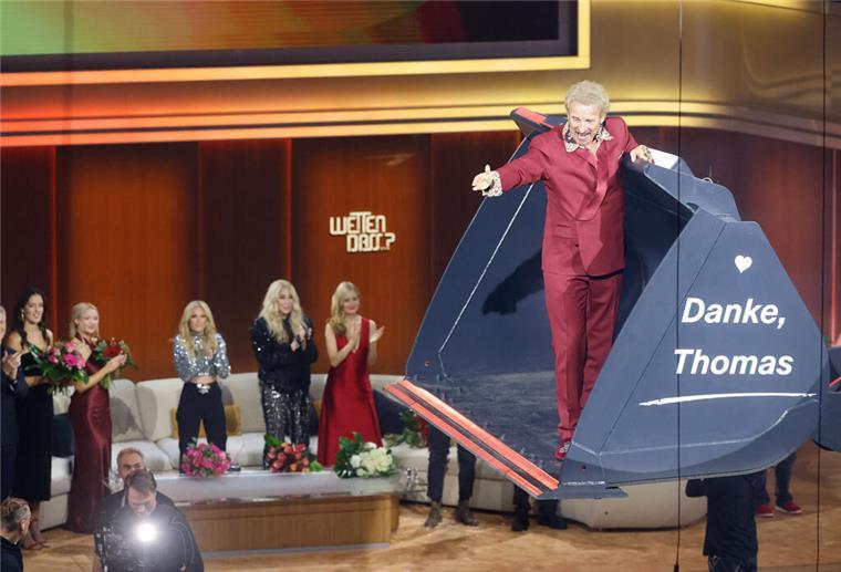 „Wetten, dass...?“-Ende: So reagiert das Netz auf Gottschalks Abschiedsworte Nach 36 Jahren hat Thomas Gottschalk seine Karriere als „Wetten, dass...?“-Moderator beendet.