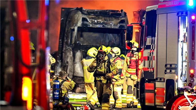 Nach Angaben der Feuerwehr wurde bei dem Brand niemand verletzt.