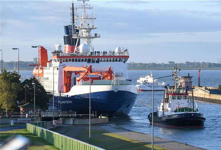 Nach Ansicht der Grünen sollte die „Polarstern“ zum Museumsschiff umgebaut werden, wenn die Polarforscher sie in ein paar Jahren in den Ruhestand schicken. Das sei sinnvoller als der Nachbau der „Najade“. 