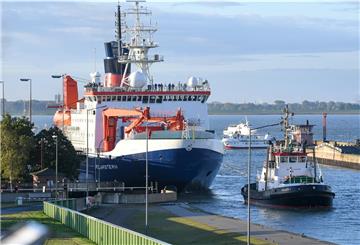 Nach Ansicht der Grünen sollte die „Polarstern“ zum Museumsschiff umgebaut werden, wenn die Polarforscher sie in ein paar Jahren in den Ruhestand schicken. Das sei sinnvoller als der Nachbau der „Najade“. 