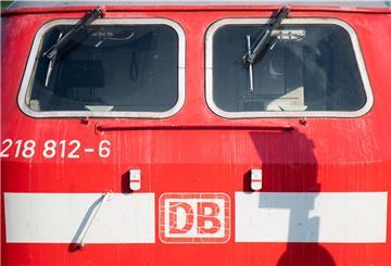 Nach dem Bahnstreik erwartet die Fahrgäste nach Unternehmensangaben bereits an diesem Freitag wieder einen weitgehend normaler Fern- und Regionalverkehr.