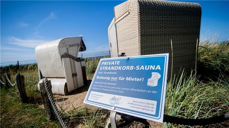 Schwitzen in der Strandkorbsauna Nach dem Saunagang steht den Gästen ein eigener Standard-Strandkorb zur Verfügung.