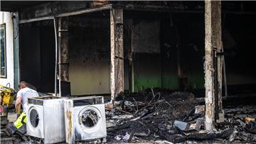 Nach dem tödlichen Brand geht die Polizei von einer vorsätzlichen Brandlegung aus und sucht Zeugen. 