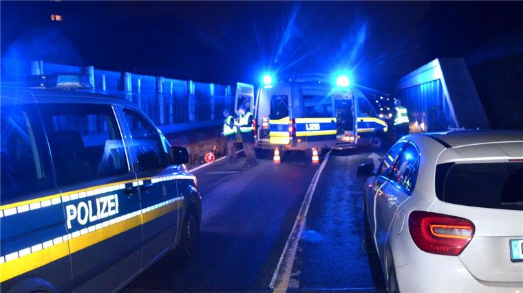 Nach dem Unfall in Bremerhaven-Lehe kam es auf der Cherbourger Straße zu Verkehrsbehinderungen.