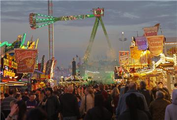 Nach den ersten Tagen des Bremer Freimarkts zieht die Polizei Bremen eine überwiegend positive Bilanz.