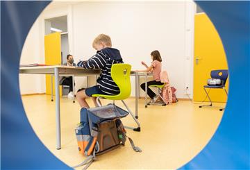 Nach den Sommerferien sollen in Niedersachsen möglichst alle Schüler wieder gemeinsam in der Klasse sitzen.