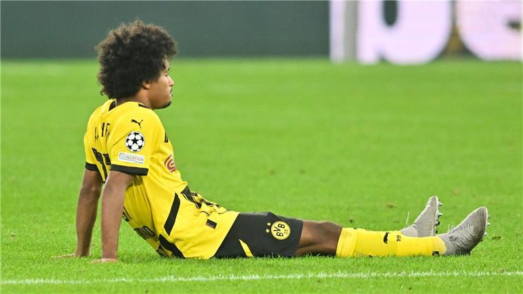 Berauschende Adeyemi-Gala mit Sorgen: BVB entzaubert Celtic Nach der Pause war die Adeyemi-Show beendet.