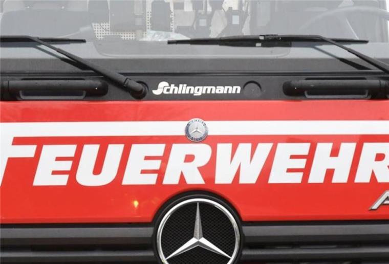 Sittensen: Brand in Flüchtlingsunterkunft Nach einem Brand in der Flüchtlingsunterkunft an der Straße Am Markt in Sittensen am späten Samstagabend steht ein 34-Jähriger im Verdacht, das Feuer gelegt zu haben (Symbolbild).