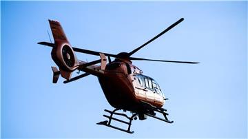 Nach einem Unfall in Südbrookmerland wird eine Frau mit schweren Verletzungen in ein Krankenhaus geflogen. (Symbolbild)