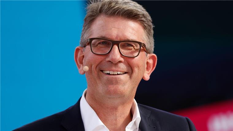 Weimer will als Staatsminister kein „Sparkommissar“ sein Nach seiner Nominierung zum neuen Kulturstaatsminister der Bundesregierung musste sich Wolfram Weimer viel Kritik anhören - nun bezieht er Position. (Archivbild)