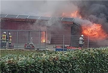 Brennender Schweinstall im Emsland