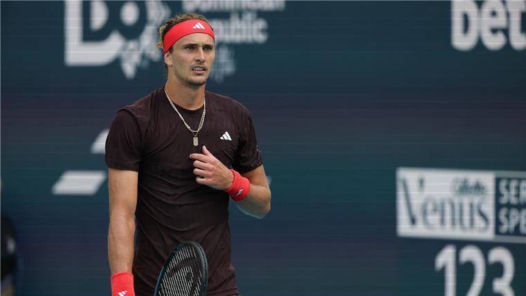 Zverev-Krise setzt sich fort: Auch in Miami früh raus Nächster Rückschlag: Auch in Miami ist für Alexander Zverev vorzeitig Schluss.