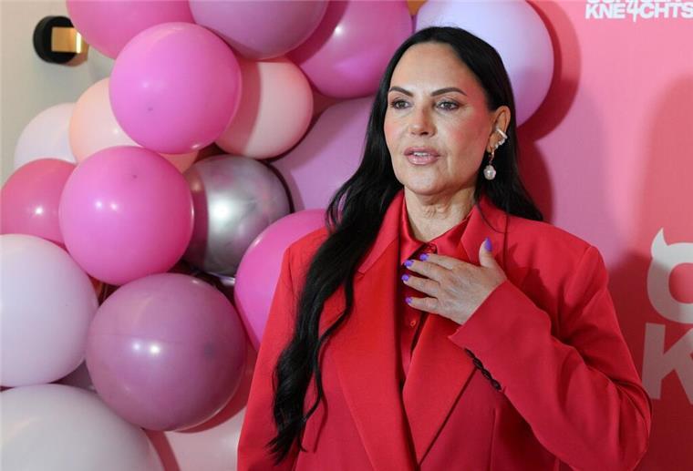 Natascha Ochsenknecht: „Bei Jimi leuchtete Ampel dunkelrot“ Natascha Ochsenknecht wehrt sich gegen Kritik.
