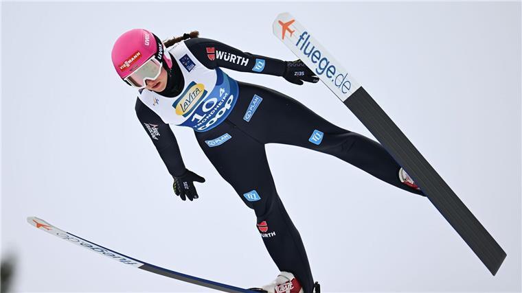 Norwegen zu stark: Kombi-Mixed erfüllt WM-Pflicht mit Silber Nathalie Armbruster holte mit einem Tag Verspätung ihre erste WM-Medaille in Norwegen.