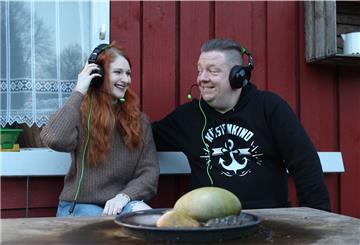 Nathalie Sandersfeld und Andreas Jahns aus Lunestedt sind die Gesichter hinter dem Podcast "Gefühlsecht - Die Podcast Show".