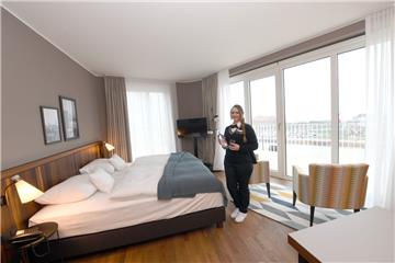 Neuer Hafen Eröffnung Liberty- Hotel 10.2.18 Foto Scheer