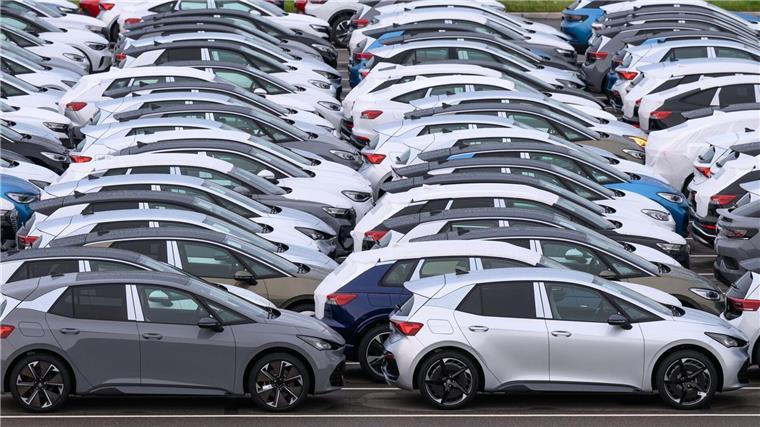 Marke VW verkauft 2024 weniger Autos - China bremst Neuwagen von VW fanden 2024 weniger Käufer. (Archivbild)