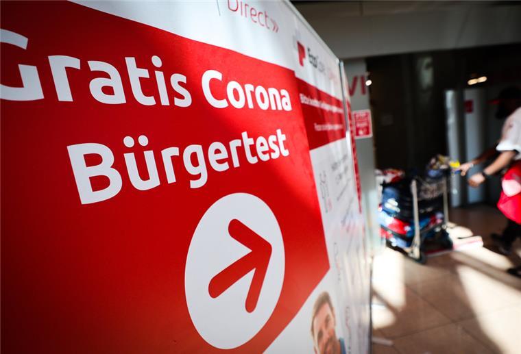 Betrug mit Corona-Schnelltests in Millionenhöhe aufgedeckt Nicht bei allen Corona-Test-Stationen ist alles mit rechten Dingen abgelaufen.