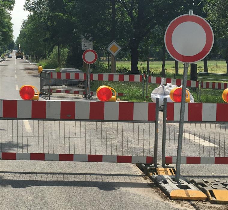 Nicht geht mehr. In Kuhstedt ist die B 74 ab Montag zum Teil voll gesperrt.