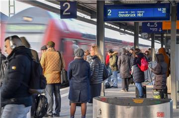 Nicht jeder Zug ist am Montag und Sonntag vom Bremerhavener Hauptbahnhof abgefahren.