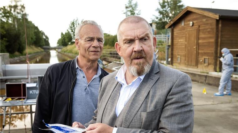 Schauspieler Dietmar Bär liest beim Krimi-Brunch im Mein Outlet Bremerhaven