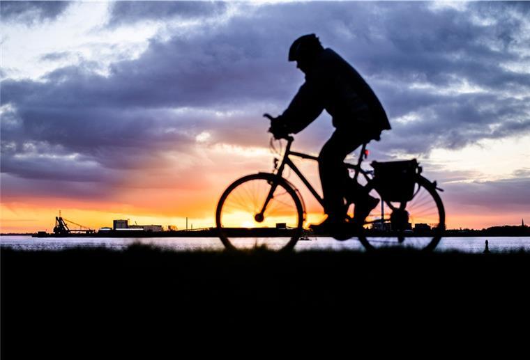 Bilanz: Mehr als 230 Radfahrer erleiden Unfälle Nicht nur in Dunkelheit werden Radfahrer häufig übersehen.