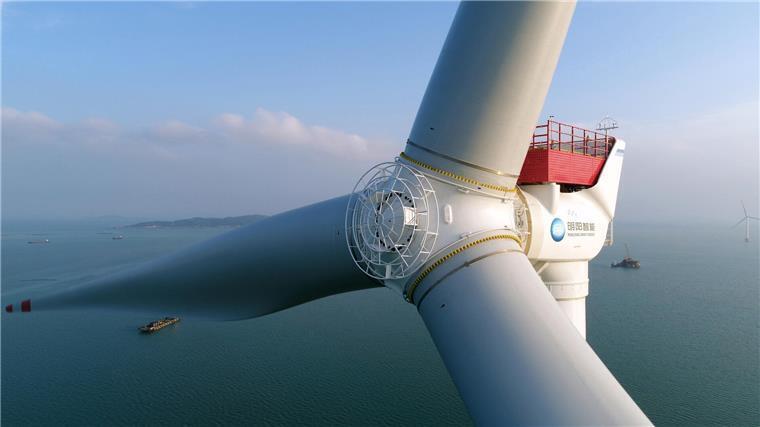 Weil der OTB fehlte, ging Bremerhaven ein Windkraft-Gigant durch die Lappen Riesige Windkraftanlage auf hoher See