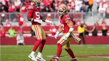 Nick Bosa feierte eine gelungene Aktion mit dem sogenannten Trump-Tanz. 