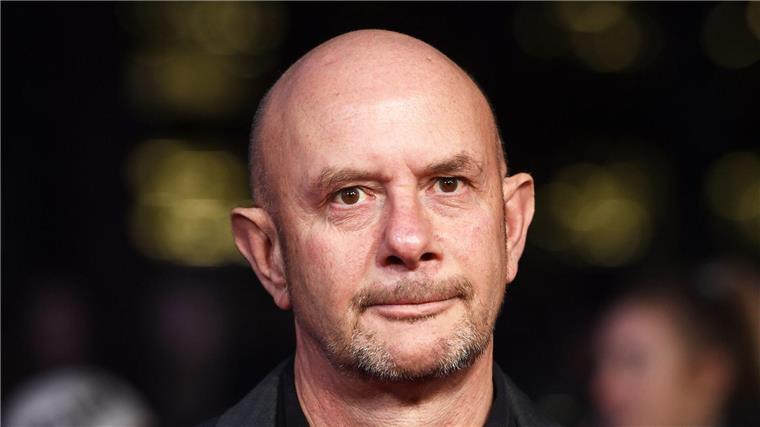 Lit.Cologne mit Hornby, Grönemeyer und dem „Bergdoktor“ Nick Hornby gilt als Deuter der Fußballfan-Seelen