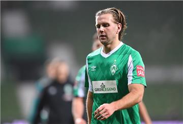Fußball: Bundesliga, Werder Bremen - 1.FC Union Berlin, 14. Spieltag. Werders Niclas Füllkrug geht nach der Niederlage in die Kabine.