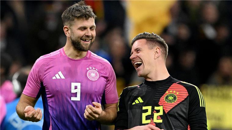 Rückkehrer und Neulinge spielen für Deutschland Niclas Füllkrug (links) und Torhüter Marc-André ter Stegen kehren in den DFB-Kader zurück.