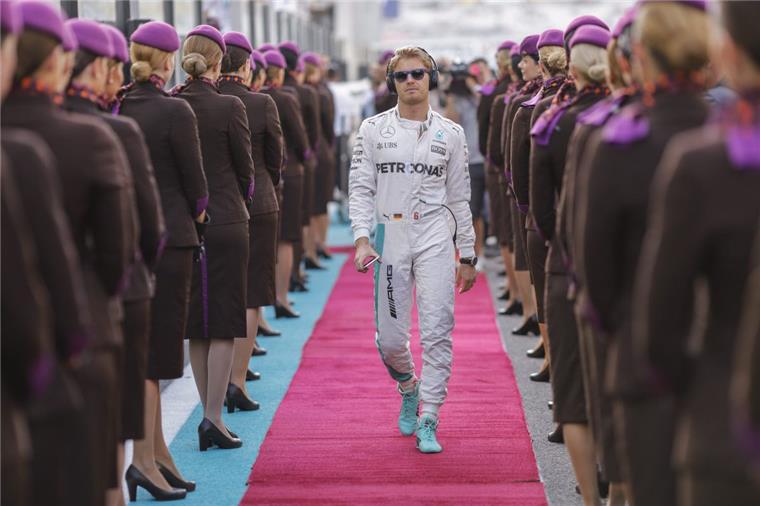 Nico Rosberg ist neuer Formel-1-Weltmeister Nico Rosberg lässt sich nicht beirren. Der Formel-1-Pilot holt den Titel.