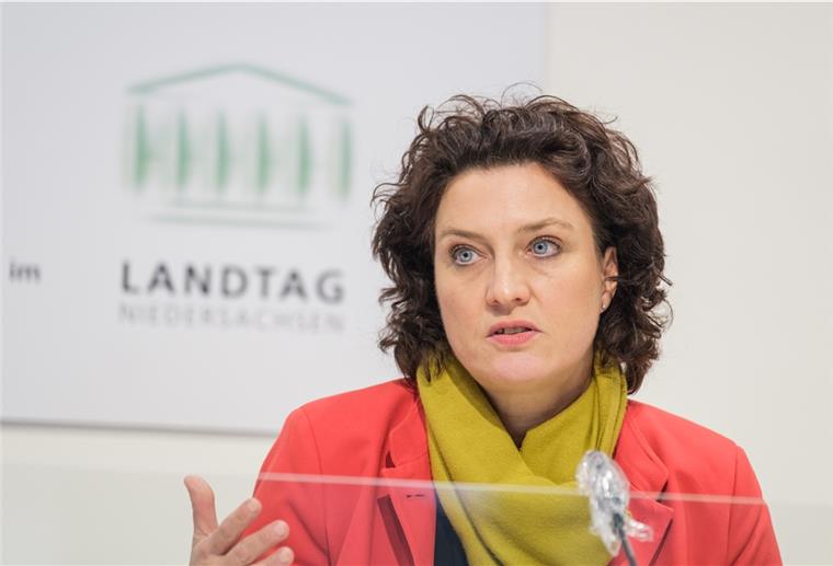 Niedersachsen passt Impfterminvergabe an Niedersachsens Gesundheitsministerin Carola Reimann hat Änderungen bei der Terminvergabe für die Corona-Impfungen angekündigt.