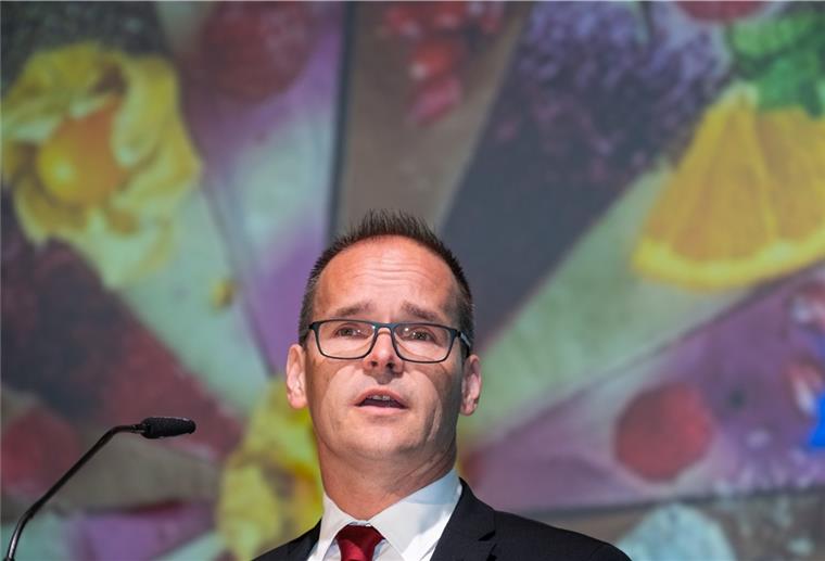 Niedersachsen: freiwillige Tests für Lehrer*innen Niedersachsens Kulturminister Grant Hendrik Tonne (SPD) gibt den aktuellen Stand der Maßnahmen zur Eindämmung der Corona-Pandemie zum Schulstart bekannt.