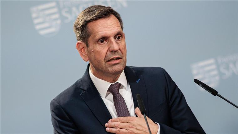 Lies lehnt Manifest SPD-Linker zur Aufrüstungspolitik ab Niedersachsens Ministerpräsident und SPD-Chef kann dem Positionspapier einiger SPD-Linker zur Aufrüstungspolitik nichts abgewinnen. (Archivbild)