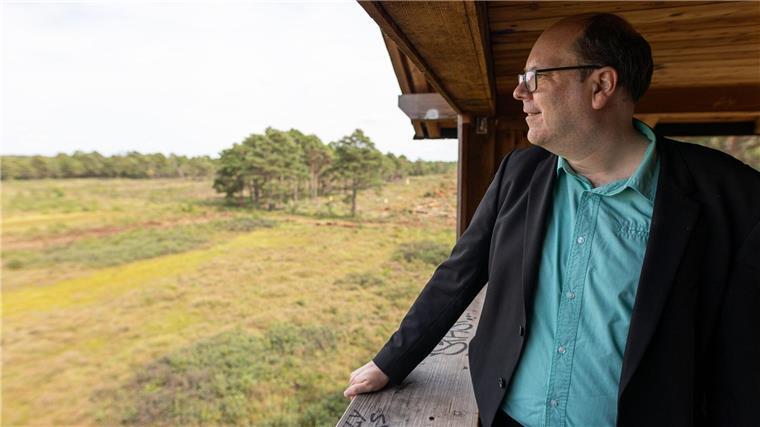 „Enorme Chance für Klimaschutz“ - BUND setzt auf nasse Moore Niedersachsens Umweltminister Christian Meyer (Grüne) will so viele Moorflächen wie möglich renaturieren lassen. (Archivbild)