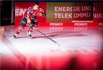 Niklas Andersen läuft auch in der kommenden Saison für die Fischtown Pinguins auf.