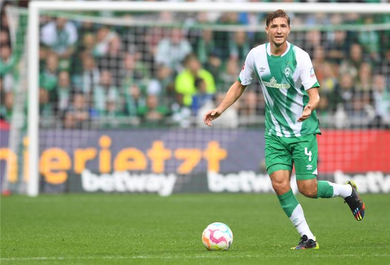 Auf diesen Spieler muss Werder in Augsburg verzichten Niklas Stark muss passen.