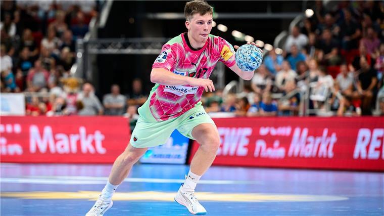Füchse Berlin verlieren unglücklich bei Sporting Lissabon Nils Lichtlein glänzte bei der knappen Pleite in Lissabon.