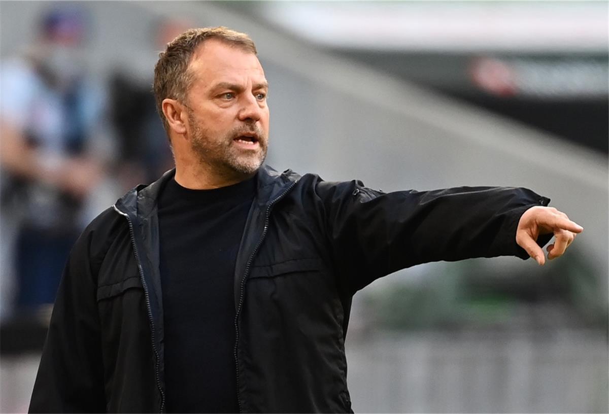 Flick will FC Bayern zum Saisonende verlassen Noch hören die Spieler des FC Bayern auf sein Kommando. Doch Hansi Flick hat jetzt angekündigt, den Verein zum Saisonende zu verlassen.