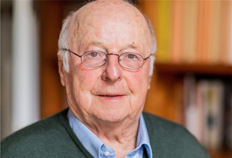 Ehemaliger Arbeitsminister Norbert Blüm gestorben Norbert Blüm (CDU), ehemaliger Arbeits- und Sozialminister, ist tot. Er sei im Alter von 84 Jahren gestorben, sagte sein Sohn am Freitag der Deutschen Presse-Agentur.