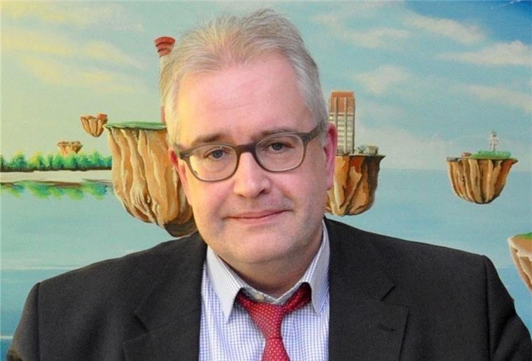 Nordenhams Bürgermeister dankt den Bürgern Nordenhams Bürgermeister Carsten Seyfarth dankt den Nordenhamer für den verantwortungsvollen Umgang mit der Corona-Krise.