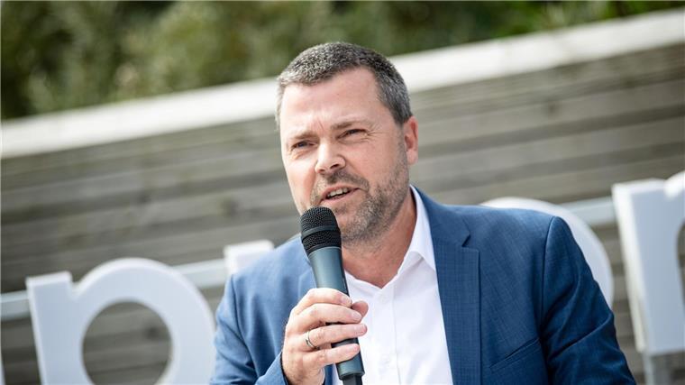 Wohin sind die Einwohner? Kommunen klagen gegen Zensus-Daten Norderneys Bürgermeister Frank Ulrichs stellt die beim Zensus 2022 für seine Insel ermittelte Einwohnerzahl infrage. (Archivbild)