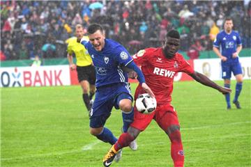 Nordsee- Stadion  DFB- Pokal  LTS Bremerhaven- 1. FC Köln 12.8.17  Foto Scheer