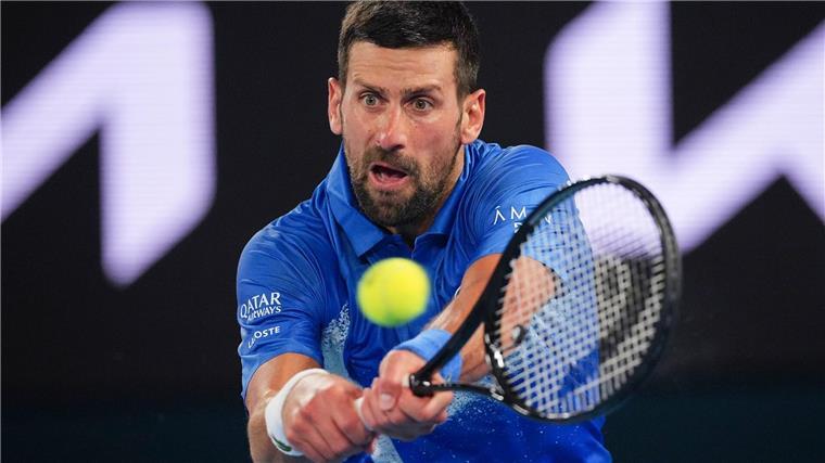 Djokovic: Essen im Abschiebehotel hat mich vergiftet Novak Djokovic glaubt an eine Vergiftung beim Aufenthalt in einem Abschiebehotel in Melbourne 2022.