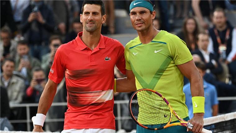 Djokovic zu Nadal: Dein Vermächtnis wird ewig leben Novak Djokovic (l) richtet rührende Worte an Rafael Nadal nach dessen Rücktrittsankündigung.