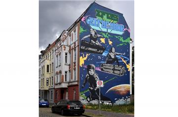Nur eine von 164 Problemimmobilien in Bremerhaven: Das Haus an der Eupener Straße 11 ist in seiner Standsicherheit gefährdet.